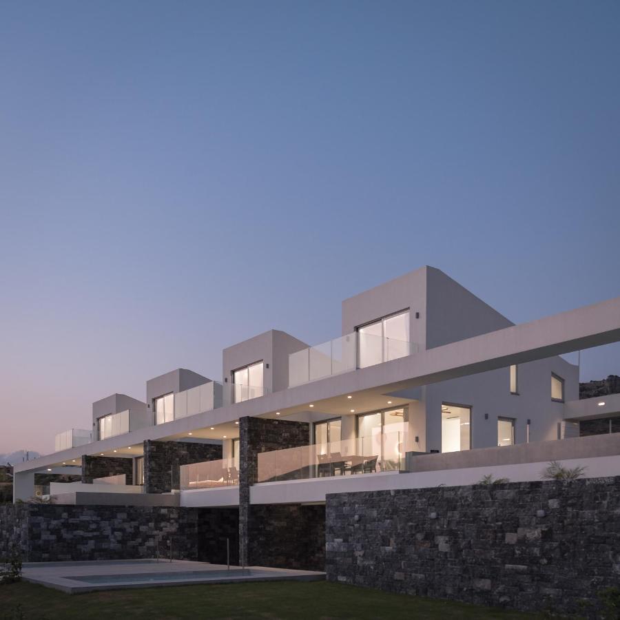 Zen Luxury Villas & Suites, By Thinkvilla ヘルソニソス エクステリア 写真